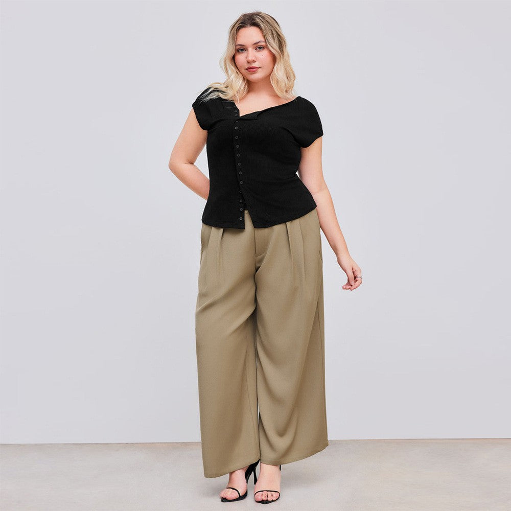 Amoria Slim Fit Diagonal Collar Buttoned Shoulder Tee